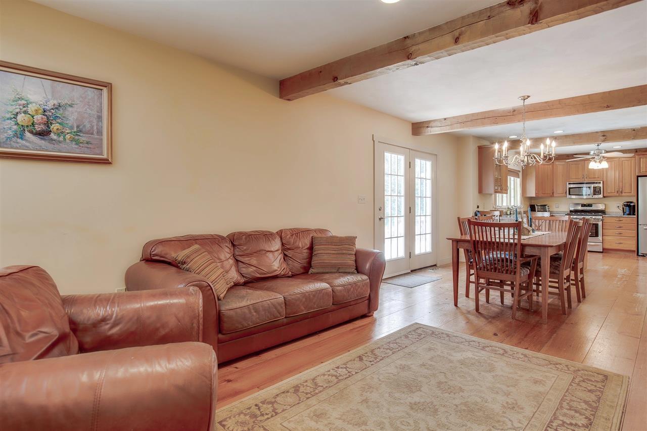 140 Carriage Road New Boston, NH 03070 - Photo 11 of 30