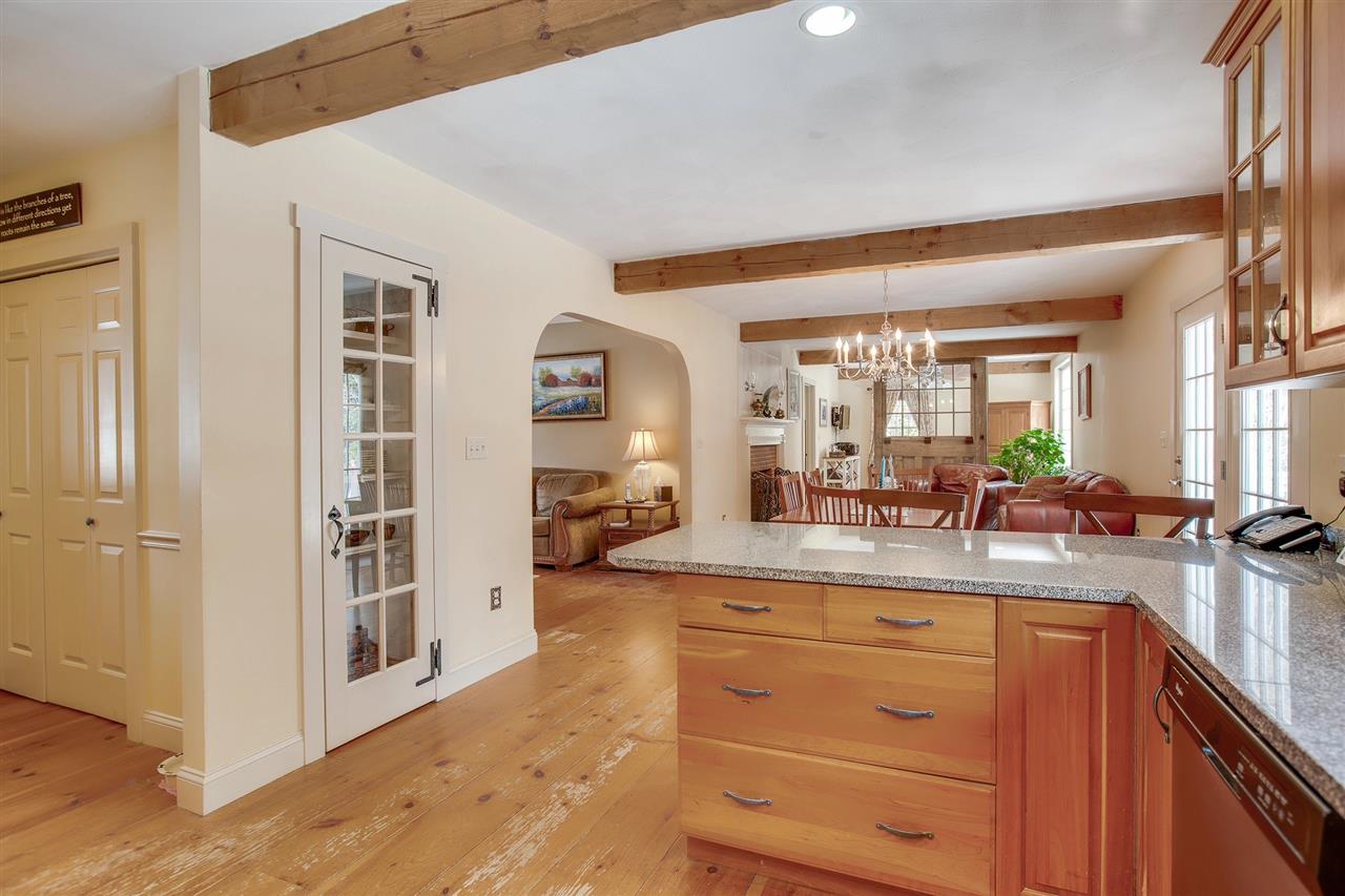 140 Carriage Road New Boston, NH 03070 - Photo 16 of 30