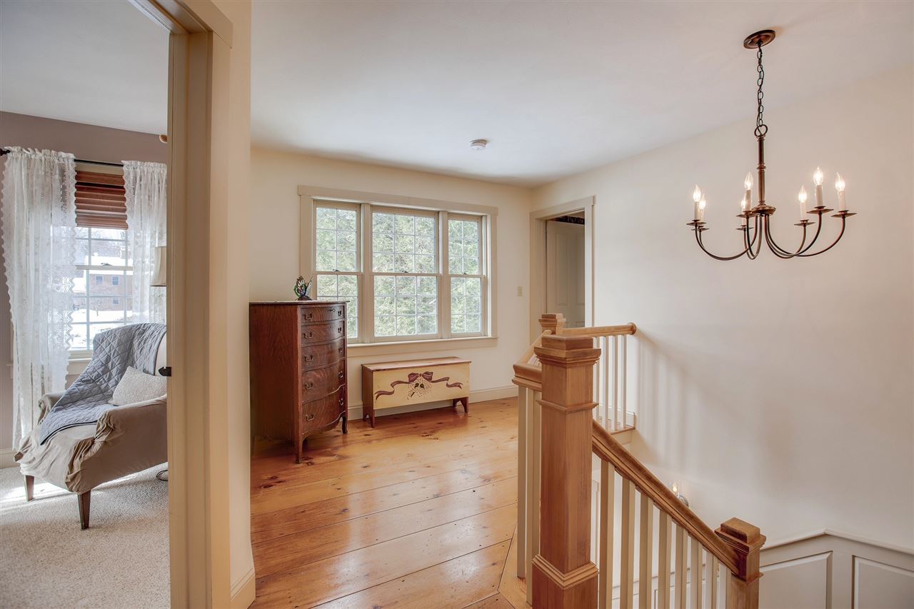 140 Carriage Road New Boston, NH 03070 - Photo 20 of 30