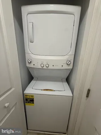 $1,500 | 3000 South 15th Street, Philadelphia, PA 19145