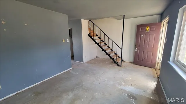 $65,000 | 7740 Hazelcrest Drive, Hazelwood, MO 63042