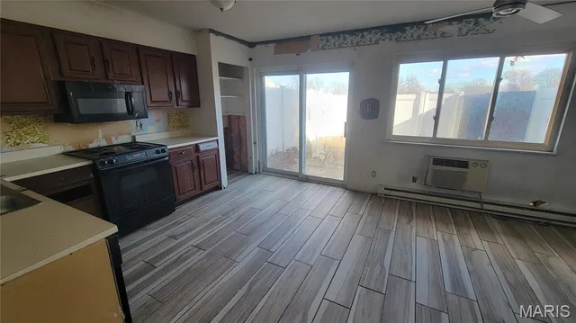 $65,000 | 7740 Hazelcrest Drive, Hazelwood, MO 63042