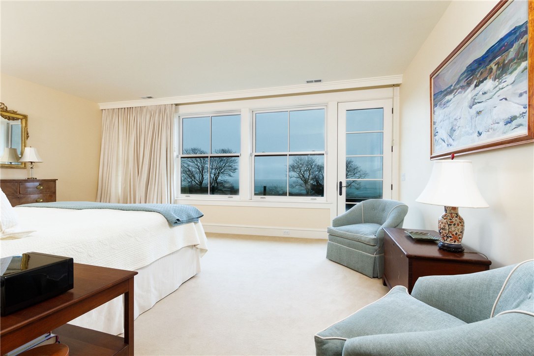30 Seagate Drive Narragansett, RI 02882 - Photo 25 of 40 Master Bedroom