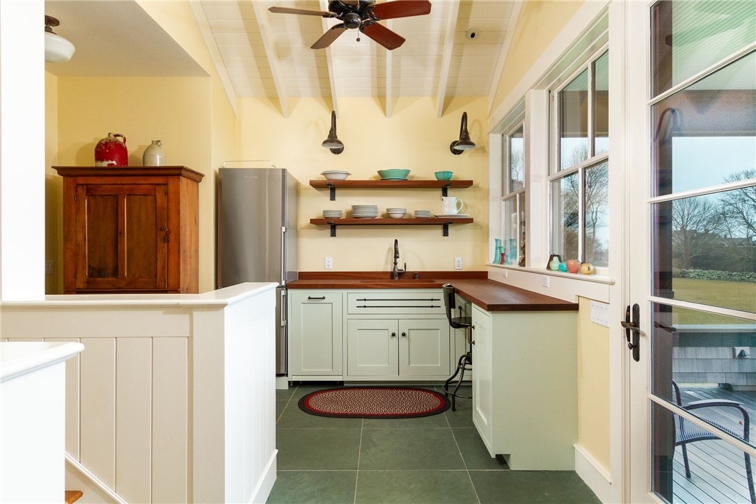 30 Seagate Drive Narragansett, RI 02882 - Photo 34 of 40 Summer Kitchen in Guest Quarters