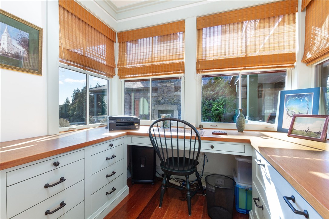 30 Seagate Drive Narragansett, RI 02882 - Photo 9 of 40 First Floor Office
