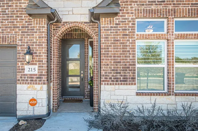 $2,995 | 215 Milam Creek Drive, Kyle, TX 78640