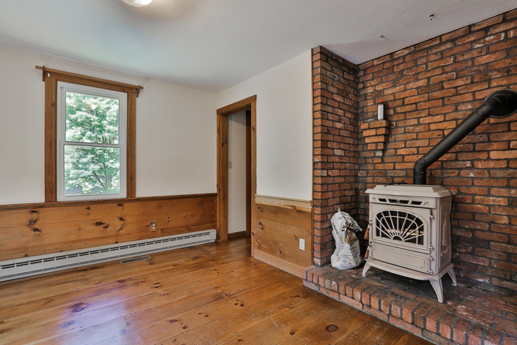 23 Annie Moore Road Bolton, MA 01740 - Photo 15 of 26 Gallery Image 15