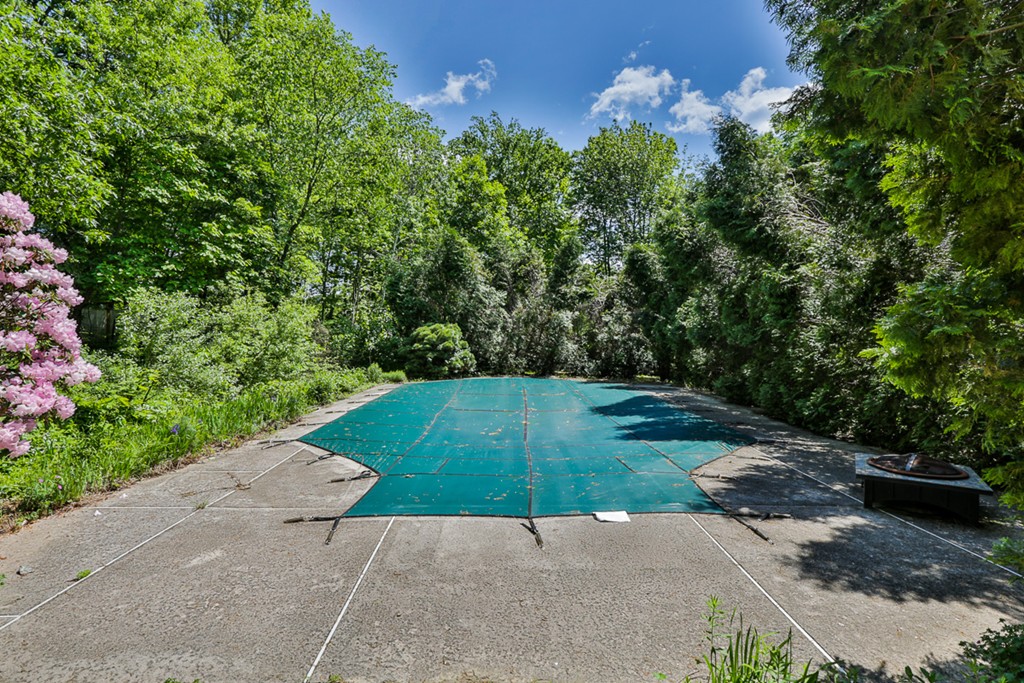 23 Annie Moore Road Bolton, MA 01740 - Photo 7 of 26 Gallery Image 7