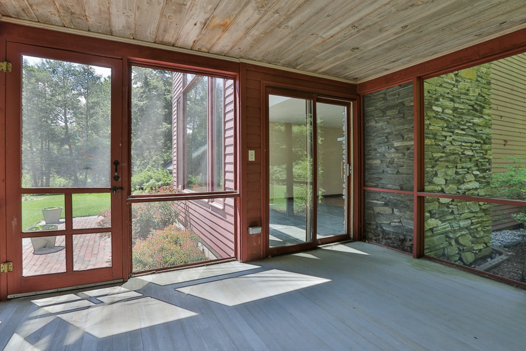 23 Annie Moore Road Bolton, MA 01740 - Photo 10 of 26 Gallery Image 10