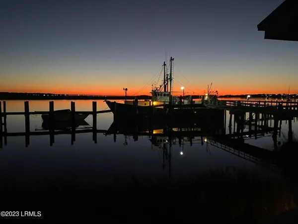 $2,000 | 714 Adventure Street, Beaufort, SC 29902