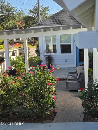 $2,000 | 714 Adventure Street, Beaufort, SC 29902