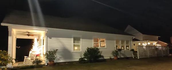 $2,000 | 714 Adventure Street, Beaufort, SC 29902