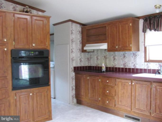 5960 American Corner Road Denton, MD 21629 - Photo 2 of 7 Kitchen #2