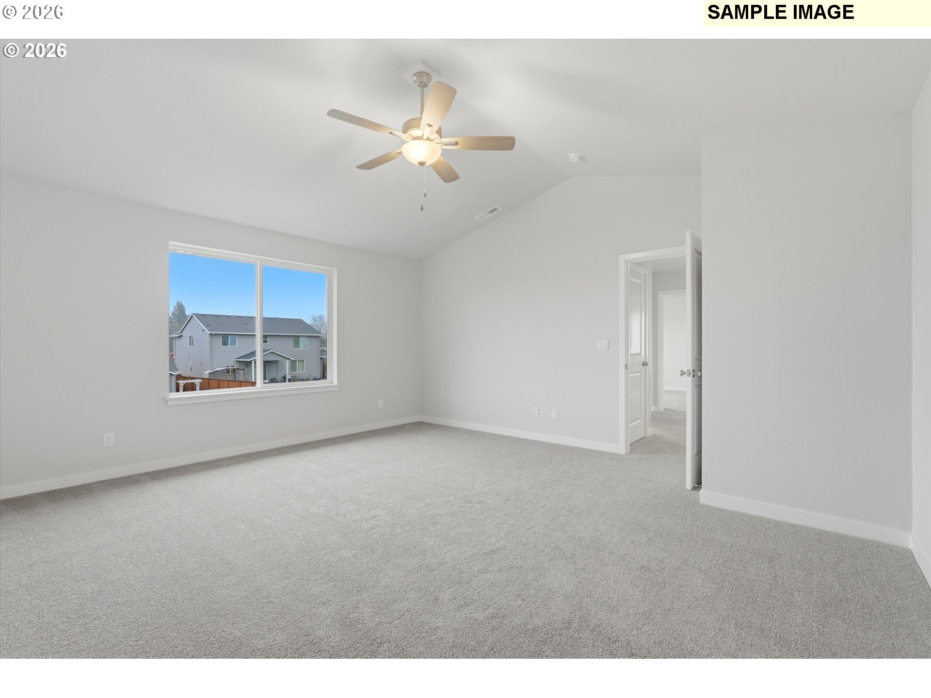 655 East Cleveland Street Carlton, OR 97111 - Photo 5 of 7