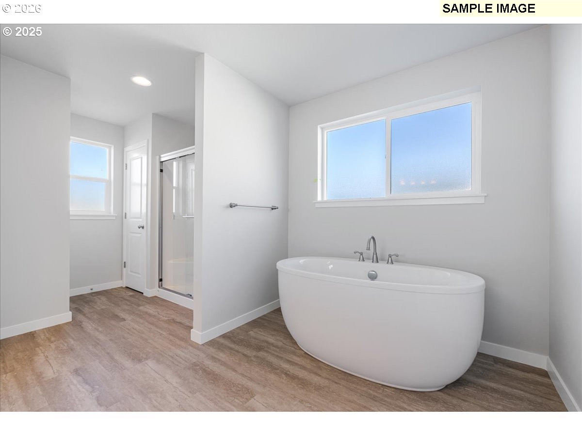 655 East Cleveland Street Carlton, OR 97111 - Photo 6 of 7