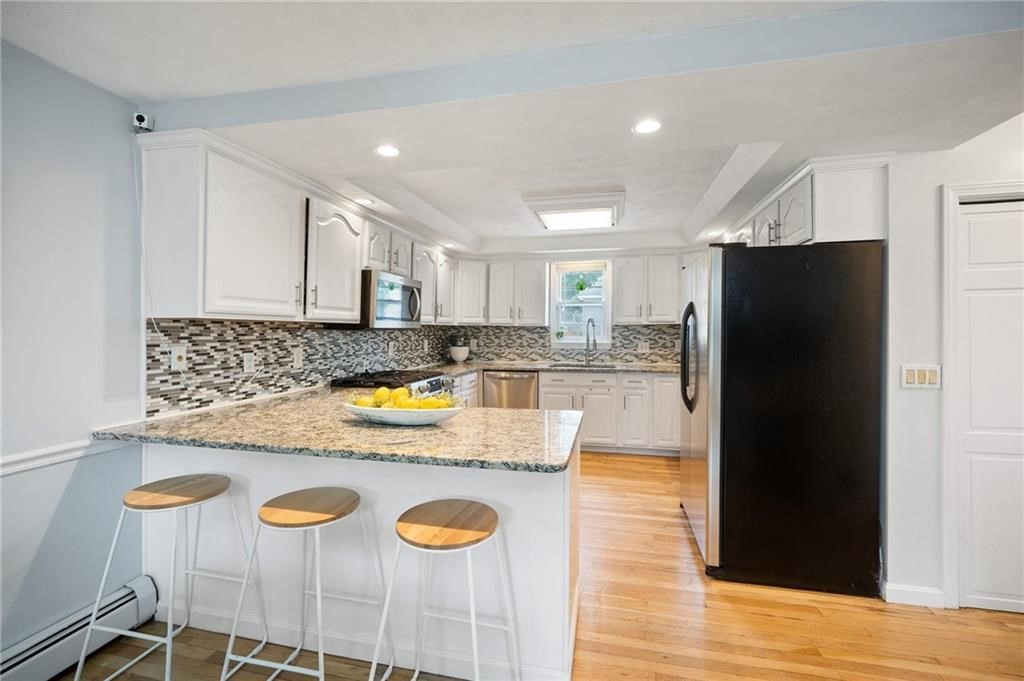 15 Warwick Road Pawtucket, RI 02861 - Photo 6 of 40