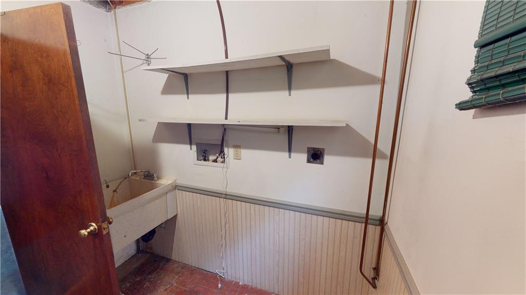 130 Country Club Road Butler, PA 16002 - Photo 29 of 38 a utility room with dryer and washer