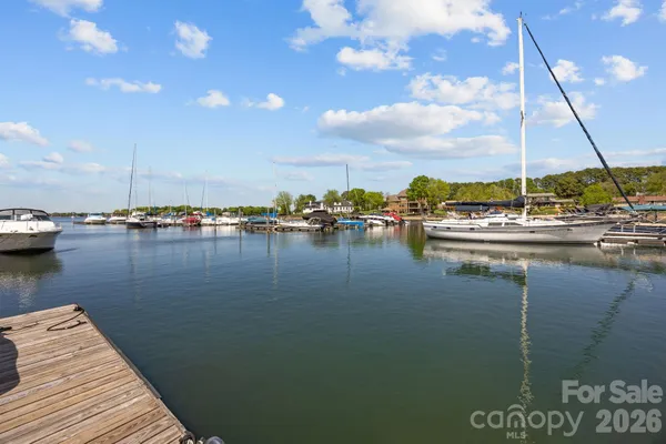 $515,000 | 18749 Vineyard Point Lane, Cornelius, NC 28031