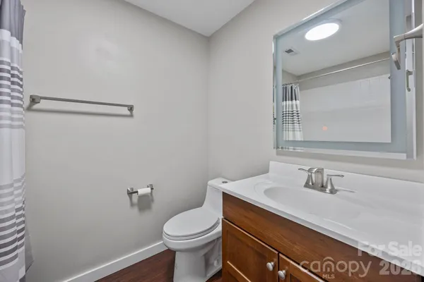 $515,000 | 18749 Vineyard Point Lane, Cornelius, NC 28031