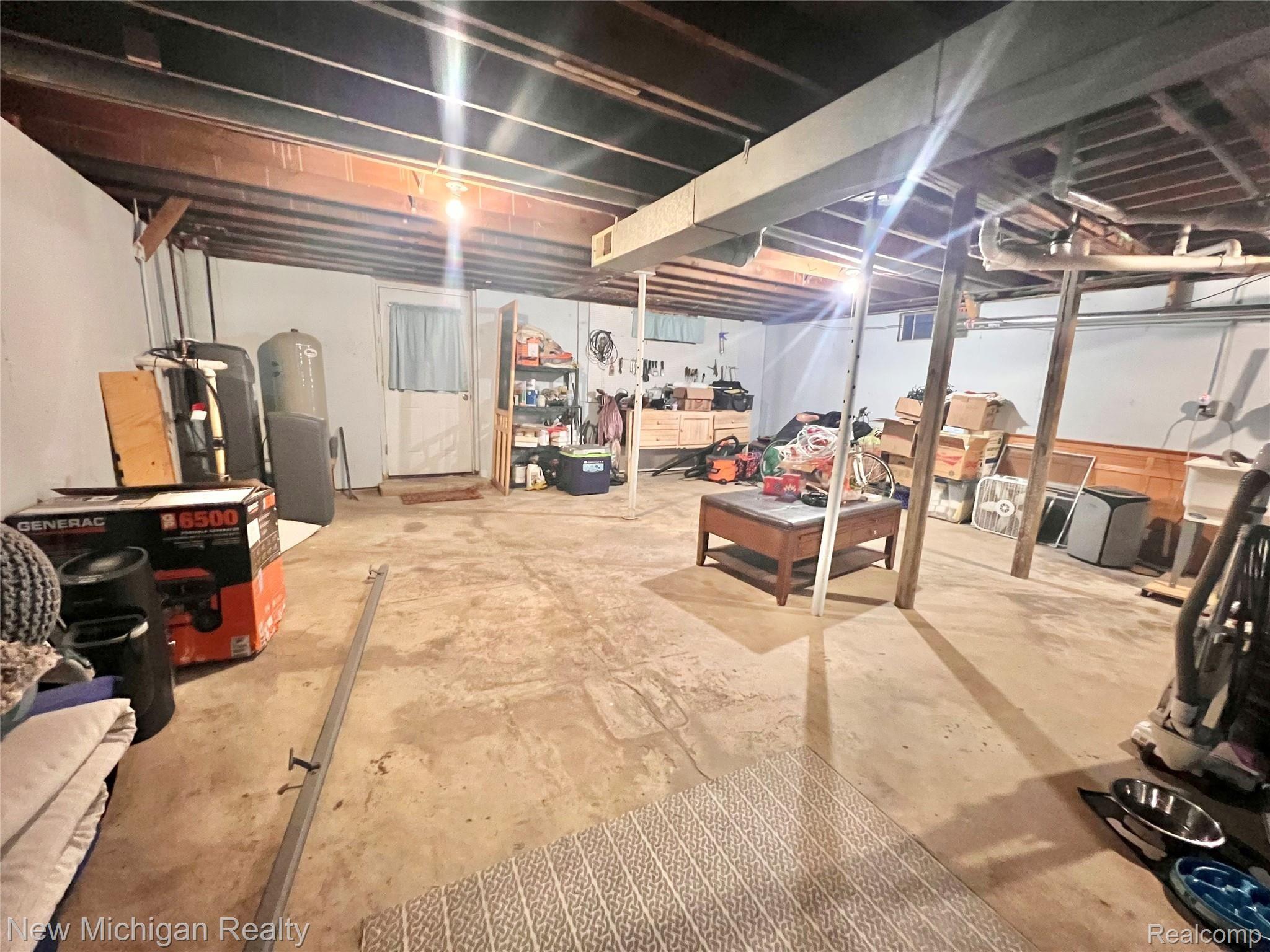 14371 South Duffield Road Byron, MI 48418 - Photo 21 of 25 D0A663C8-214D-4CAF-A938-15CFD8A606D1.jpeg