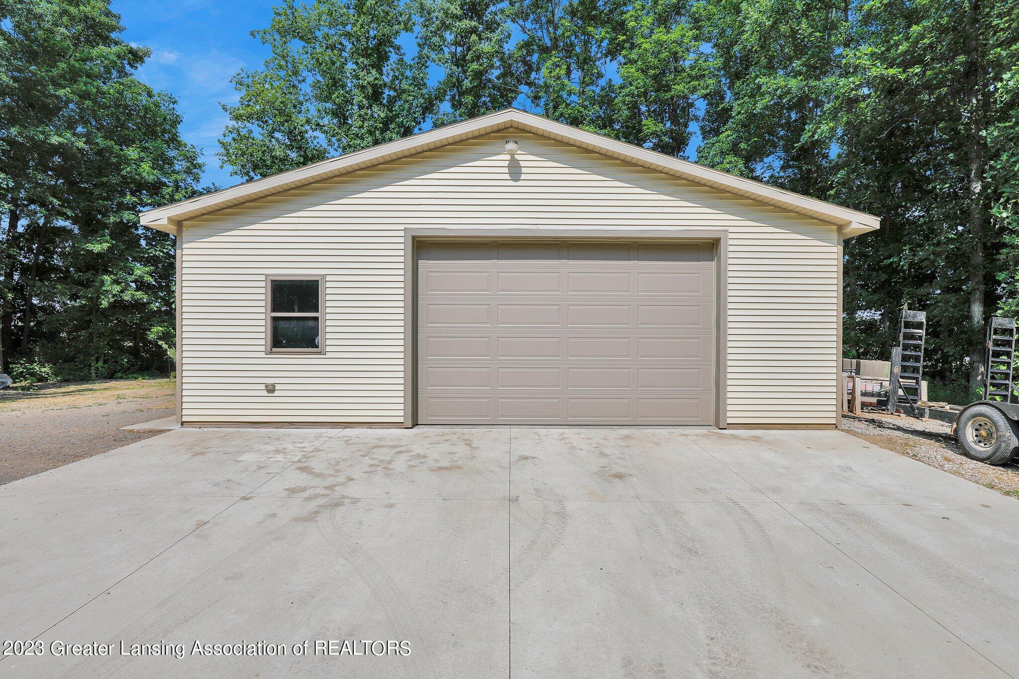 8221 West Price Road St. Johns, MI 48879 - Photo 43 of 53 3-web-or-mls-Open Ended Media-1
