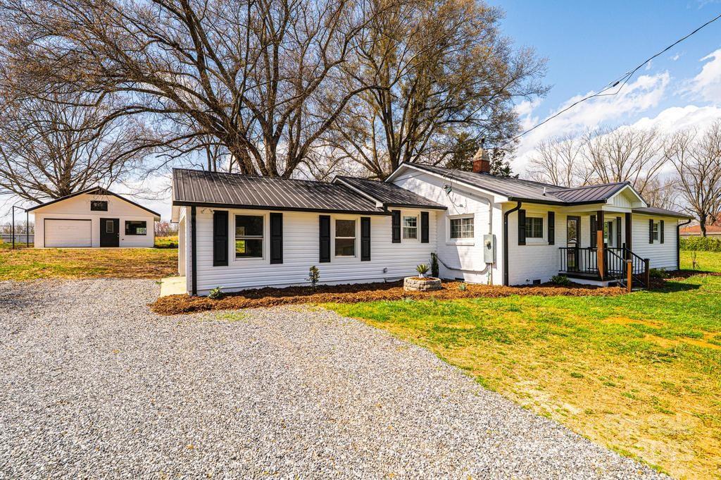 1993 Moss Farm Road Hickory, NC 28602 - Photo 4 of 41 a view of a house with a patio