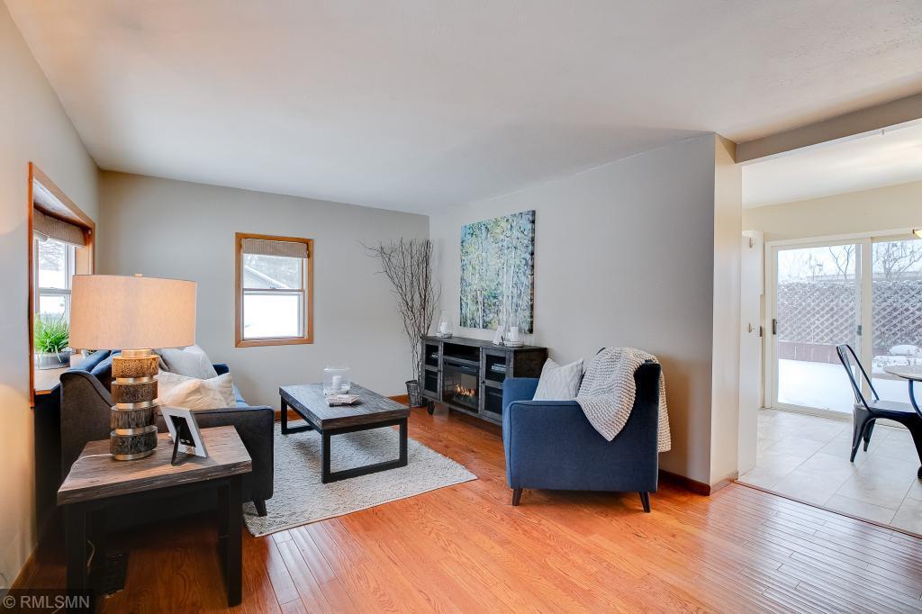 420 Sargent Road Willernie, MN 55090 - Photo 4 of 41 Gallery Image 4