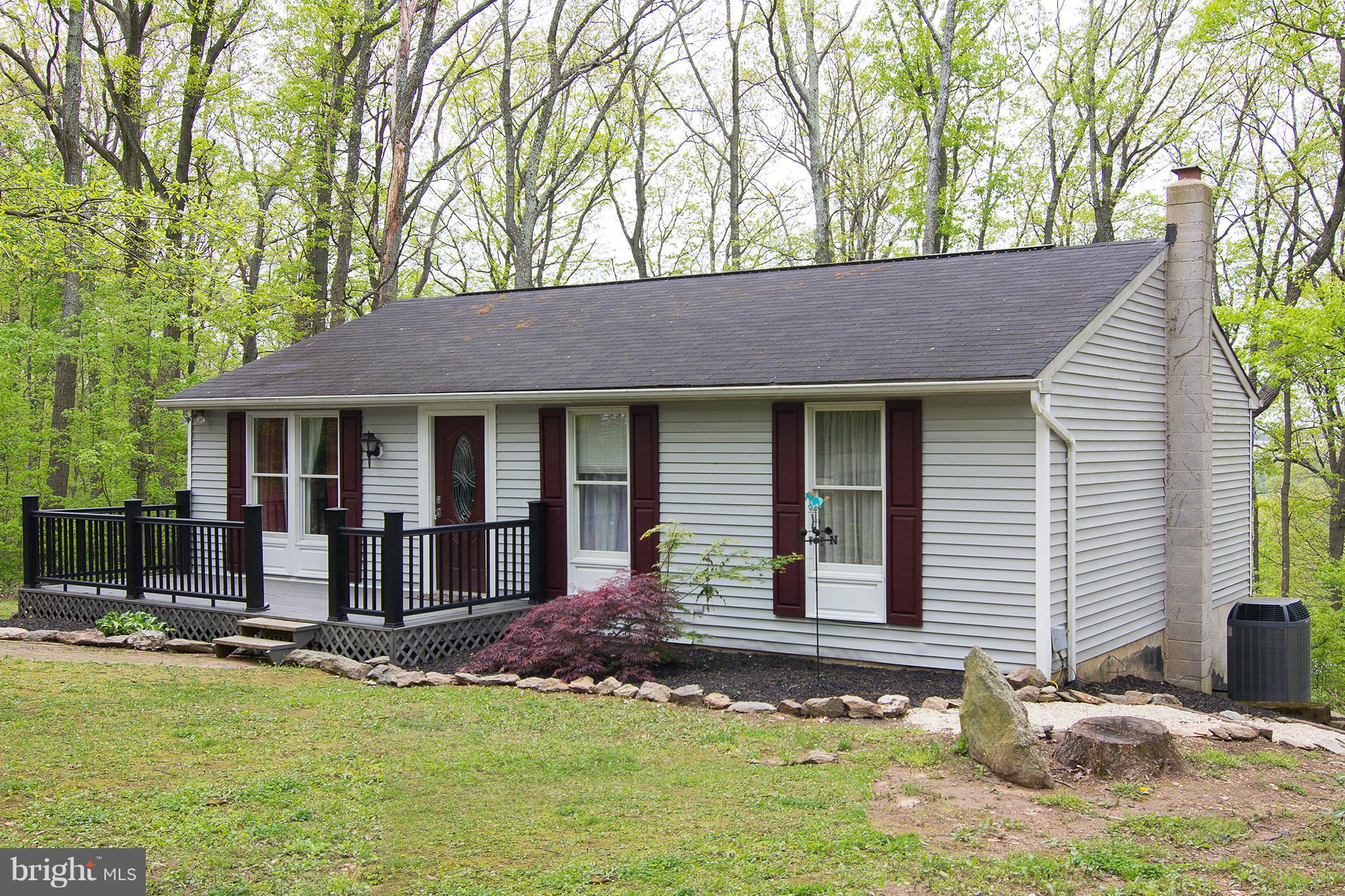 4062 Rinehart Road Westminster, MD 21158 - Photo 1 of 27 Exterior (Front)