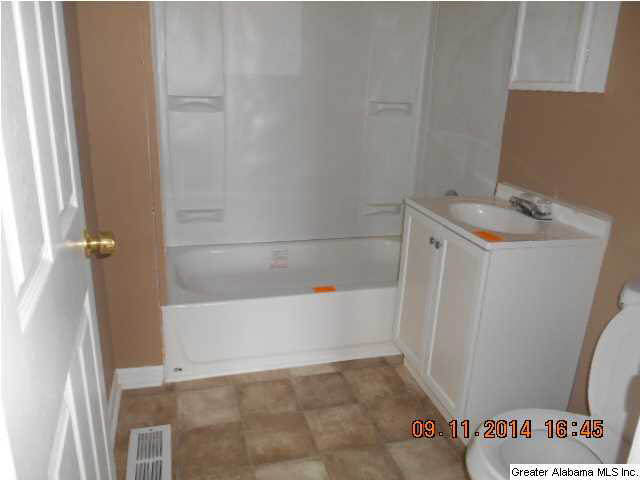 1591 Arcade Terrace Bessemer, AL 35023 - Photo 8 of 9