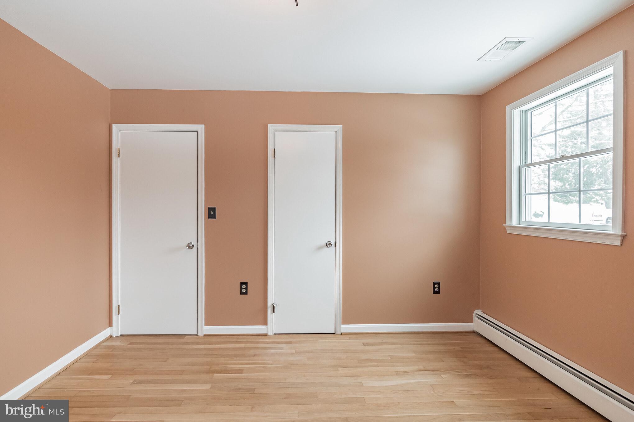 24316 Ridge Road Damascus, MD 20872 - Photo 19 of 30 Bedroom #3