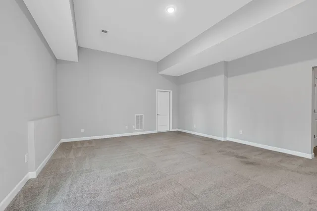 a close view of sink and tap