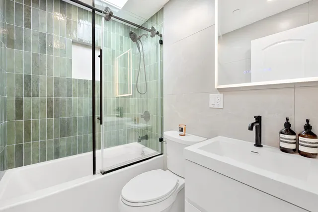 $2,695,000 | 952 Greene Avenue | Bedford-Stuyvesant