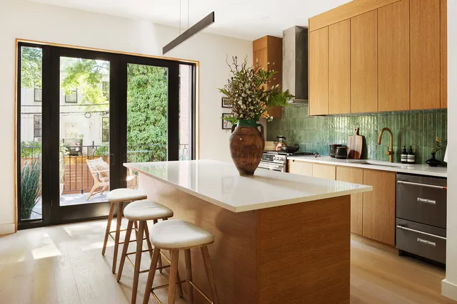 $2,695,000 | 952 Greene Avenue | Bedford-Stuyvesant