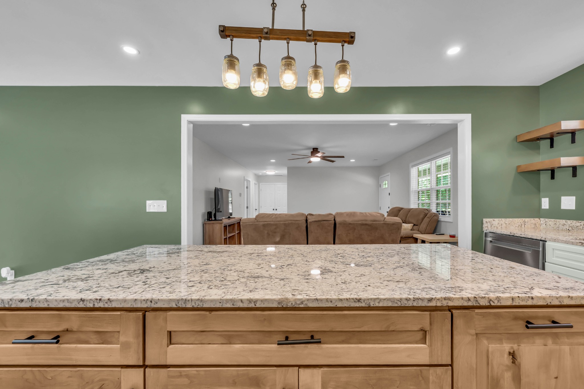 733 Mitchell Road Erin, TN 37061 - Photo 13 of 38 Gallery Image 13