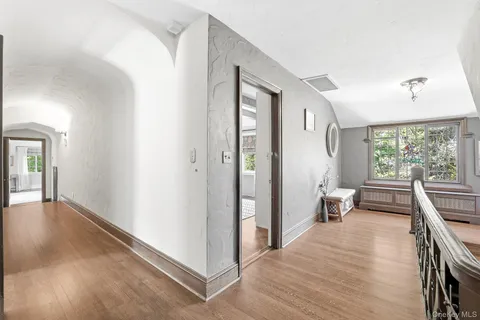 $1,800,000 | 14 Overhill Road, New Rochelle, NY 10804