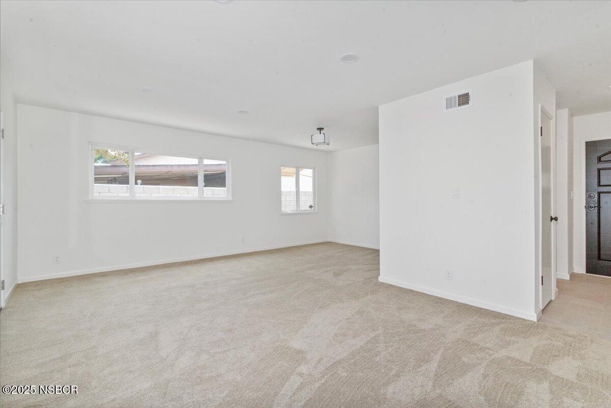 3446 Rucker Road Lompoc, CA 93436 - Photo 13 of 26 13. LR wide