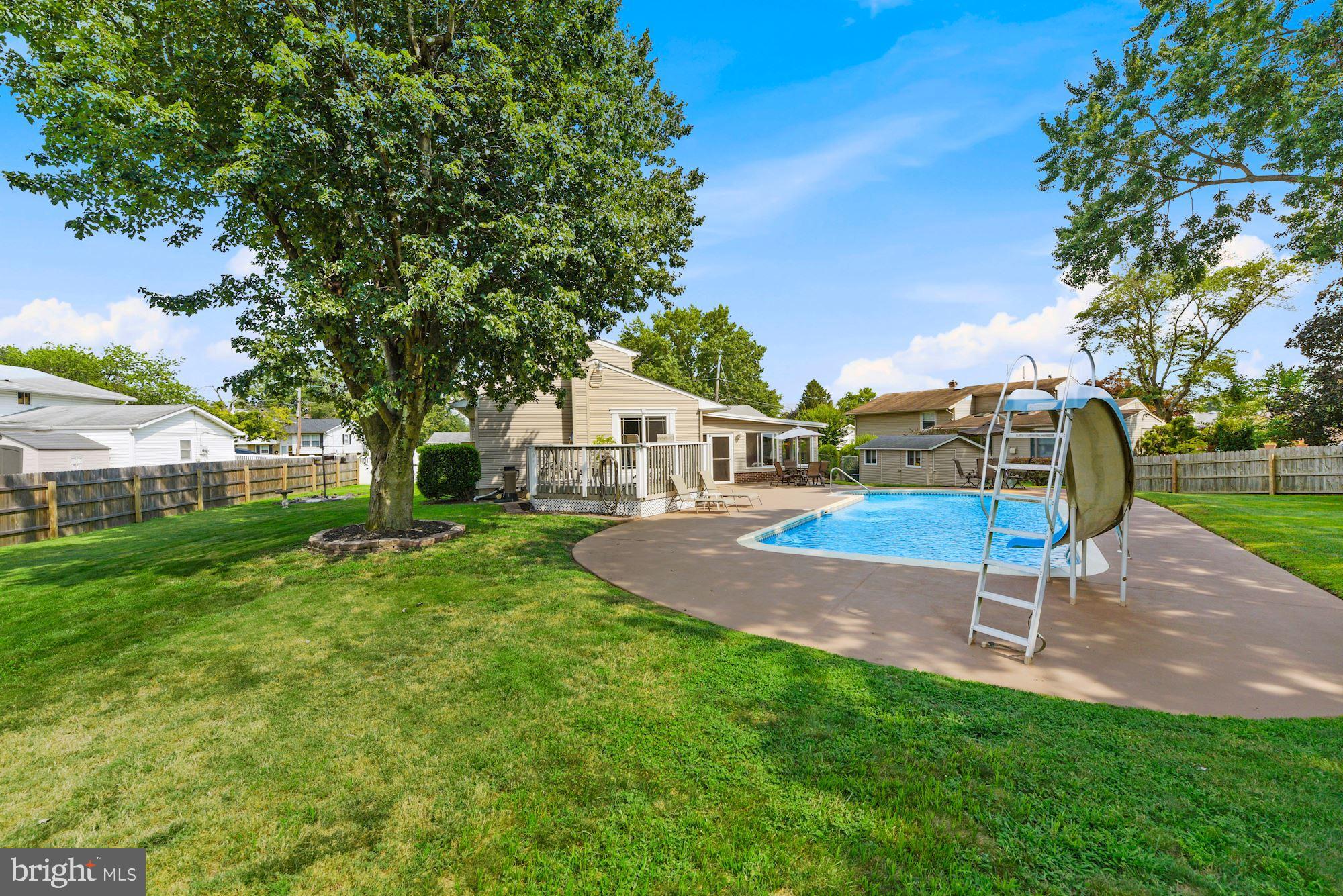 2403 Nassau Road Cinnaminson, NJ 08077 - Photo 31 of 33 Backyard