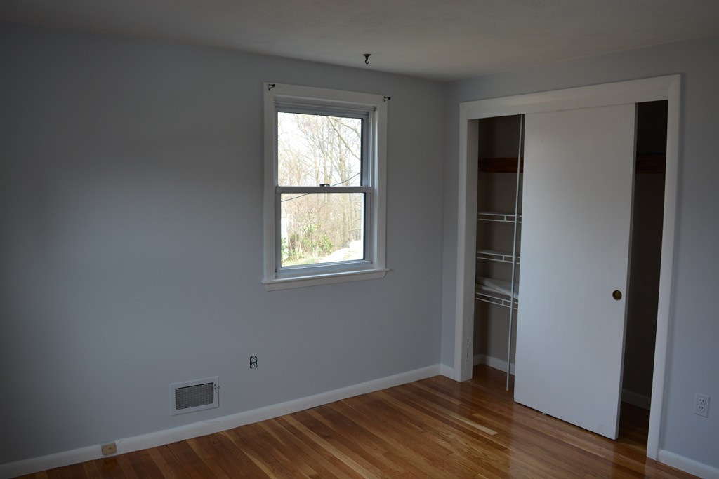 8 Bayview Road Saugus, MA 01906 - Photo 13 of 28 Gallery Image 13