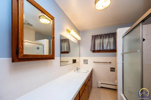 $219,000 | 520 South 6th Street, Osage City, KS 66523