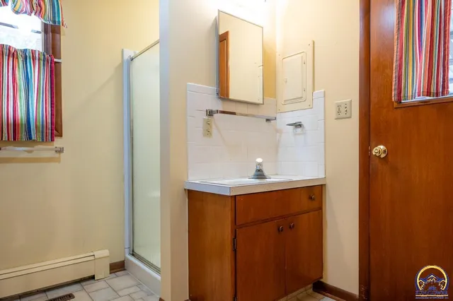 $219,000 | 520 South 6th Street, Osage City, KS 66523