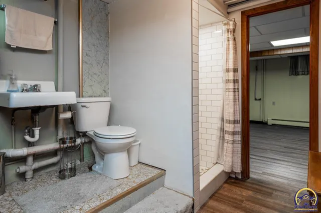 $219,000 | 520 South 6th Street, Osage City, KS 66523