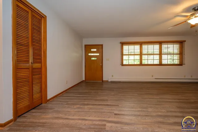 $219,000 | 520 South 6th Street, Osage City, KS 66523