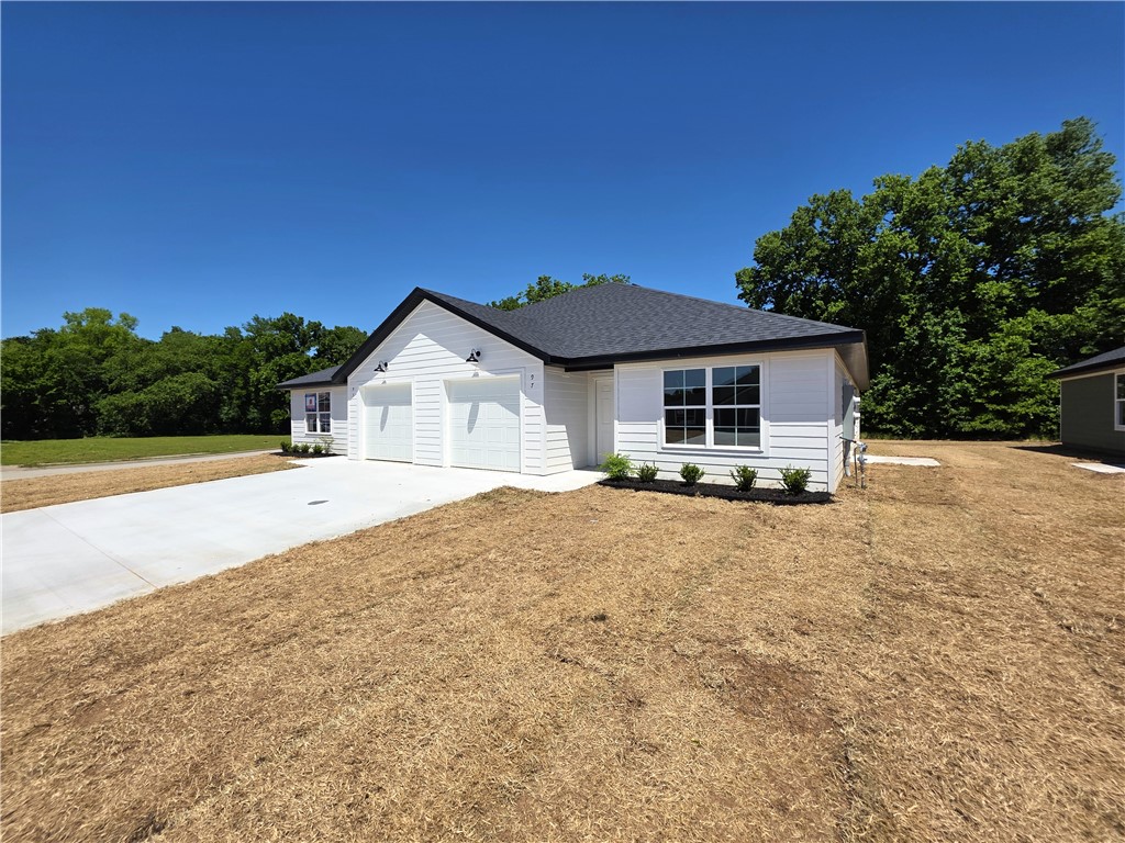 97 West Rainsong Street Farmington, AR 72730 - Photo 2 of 17 Gallery Image 2