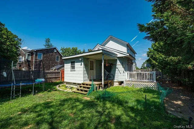 $529,900 | 26 Lakeland Avenue, Patchogue, NY 11772