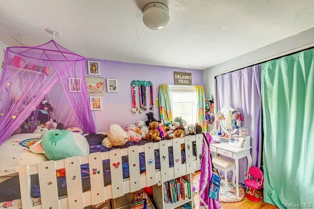 $529,900 | 26 Lakeland Avenue, Patchogue, NY 11772