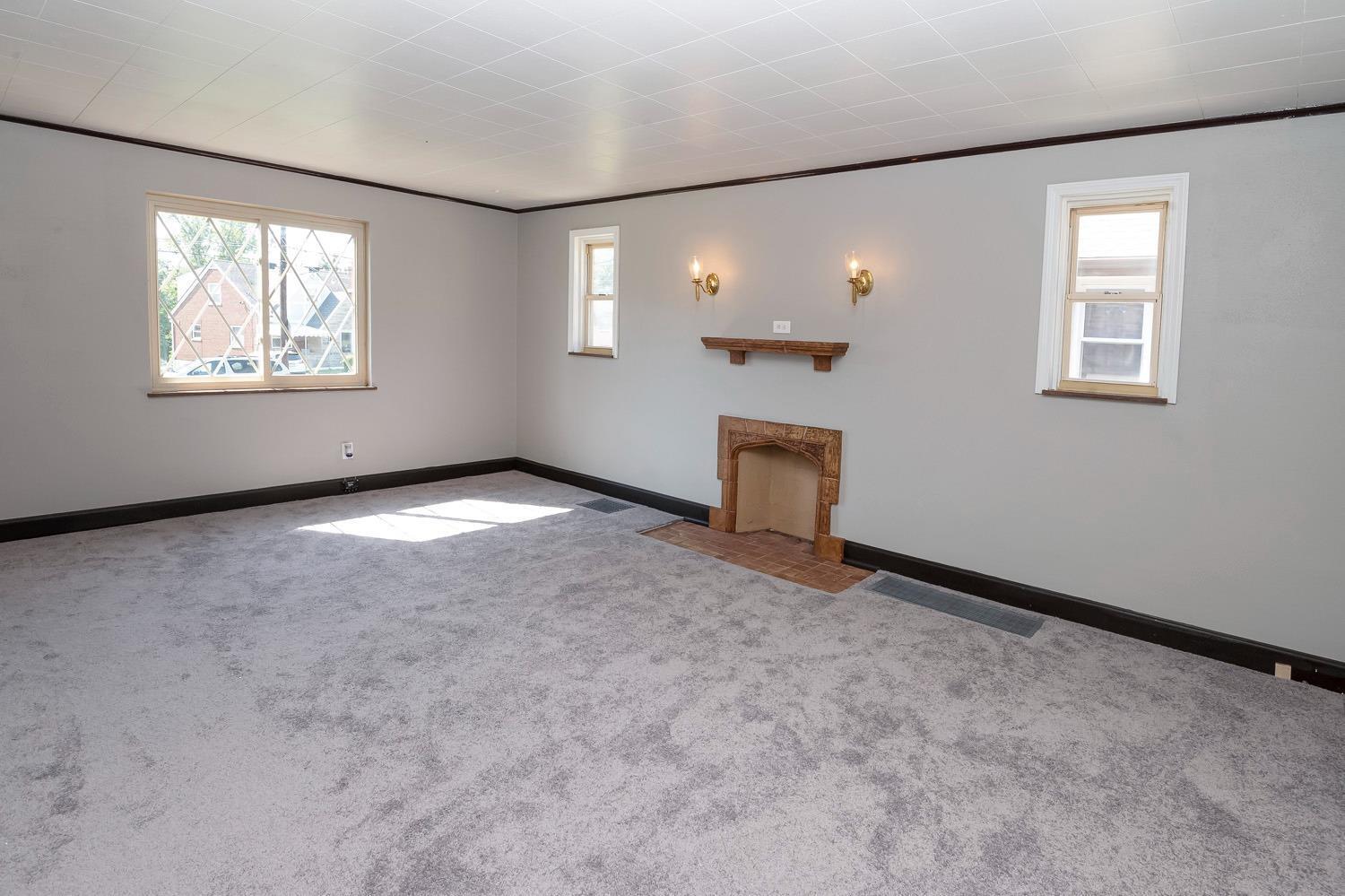 5164 Sidney Road Cincinnati, OH 45238 - Photo 5 of 40
