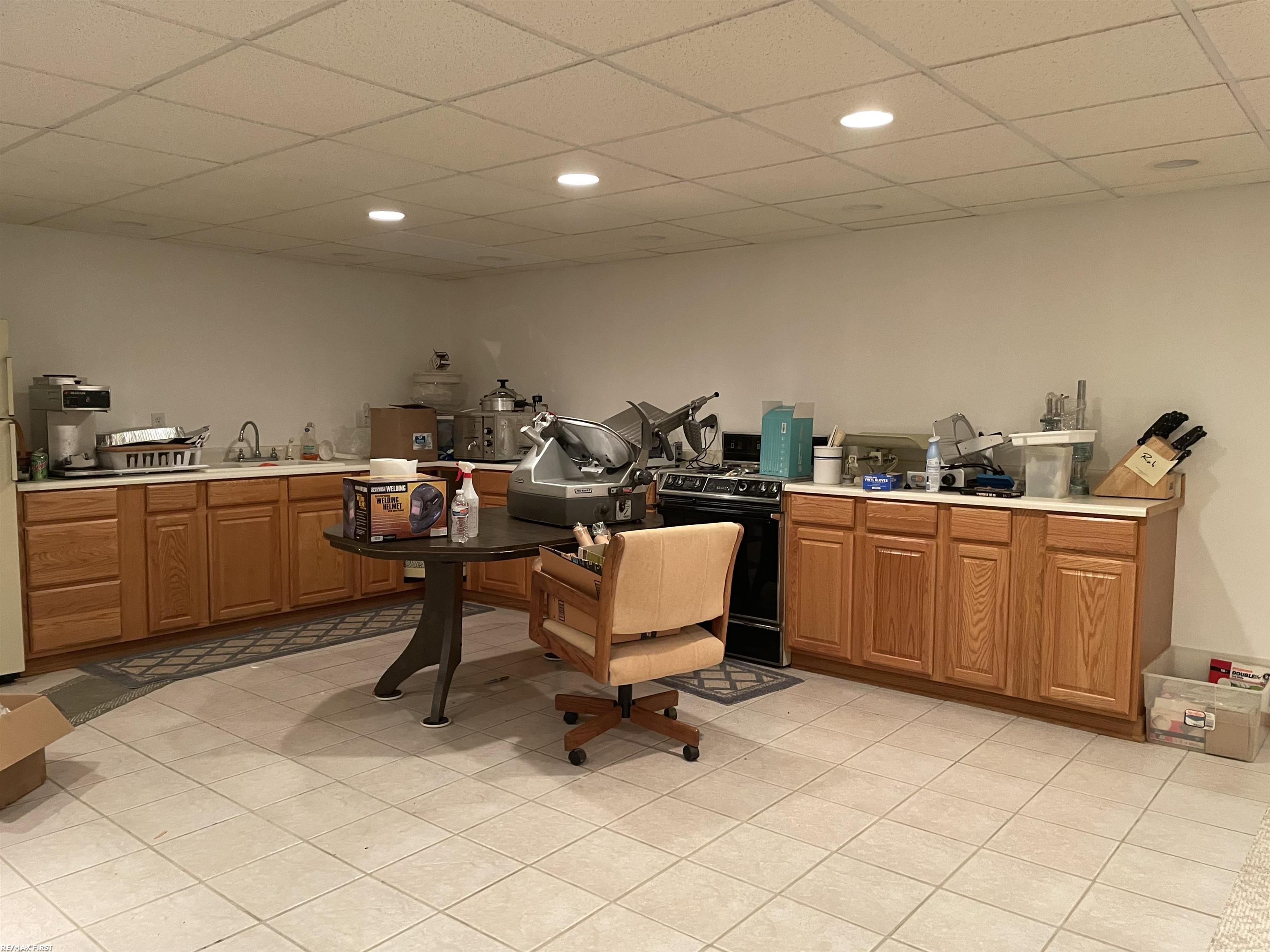 21537 Armada Ridge Road Armada, MI 48005 - Photo 40 of 48 50114374-39.JPG