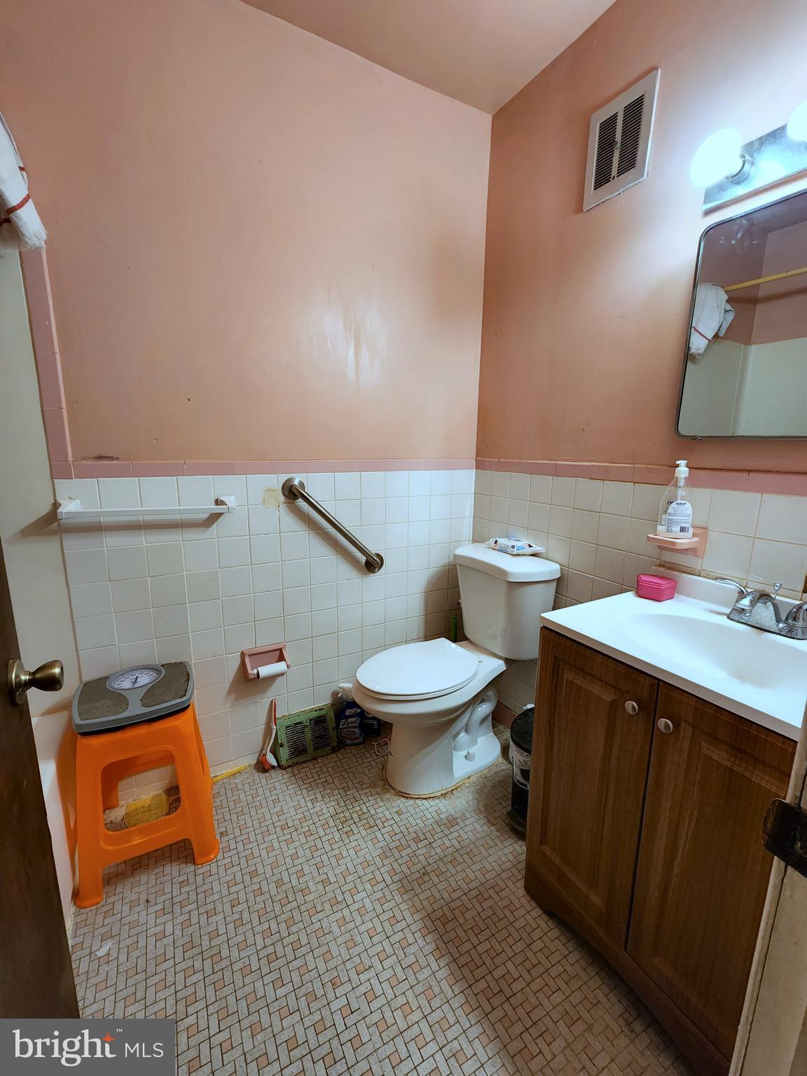 10019 Bridle Road Philadelphia, PA 19116 - Photo 23 of 27 Gallery Image 23