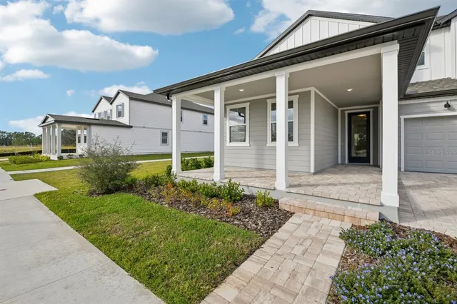 $999,990 | 17389 Honeybell Tangelo Court, Winter Garden, FL 34787