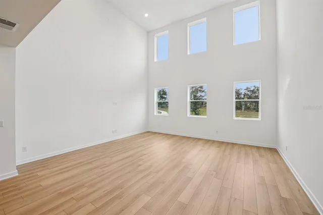 $999,990 | 17389 Honeybell Tangelo Court, Winter Garden, FL 34787